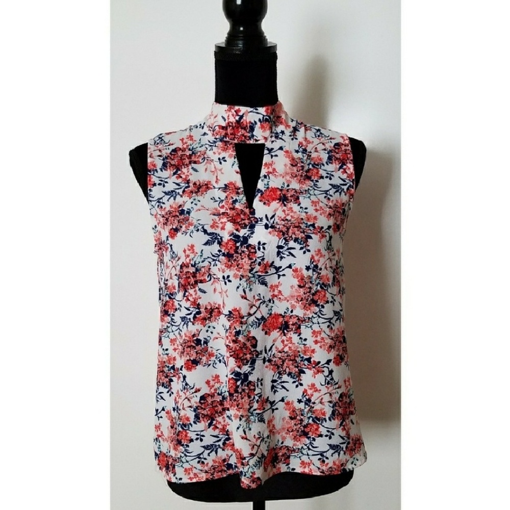 SLEEVELESS BLOUSE - Picture 1 of 5